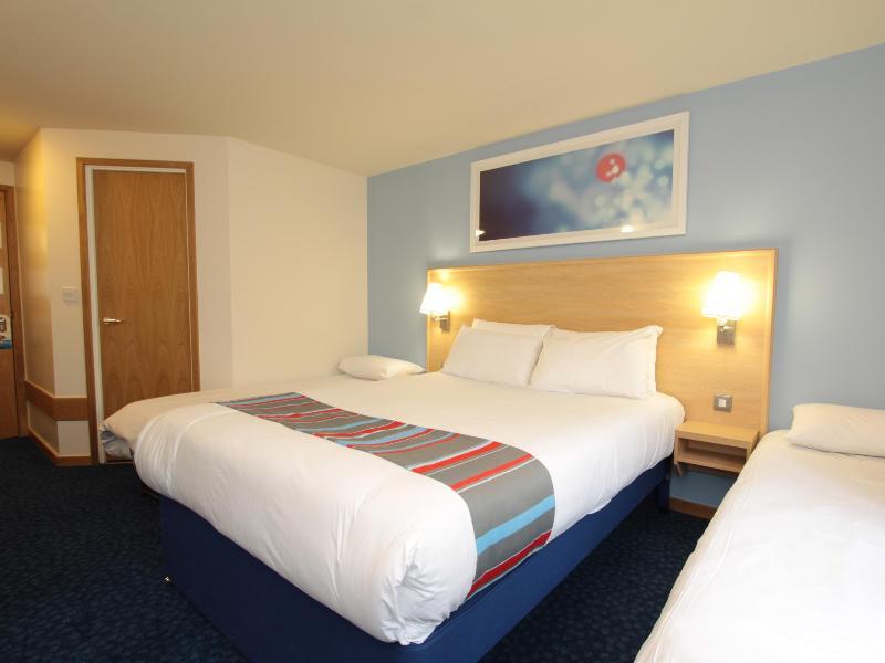 Travelodge Carlisle Todhills Екстер'єр фото