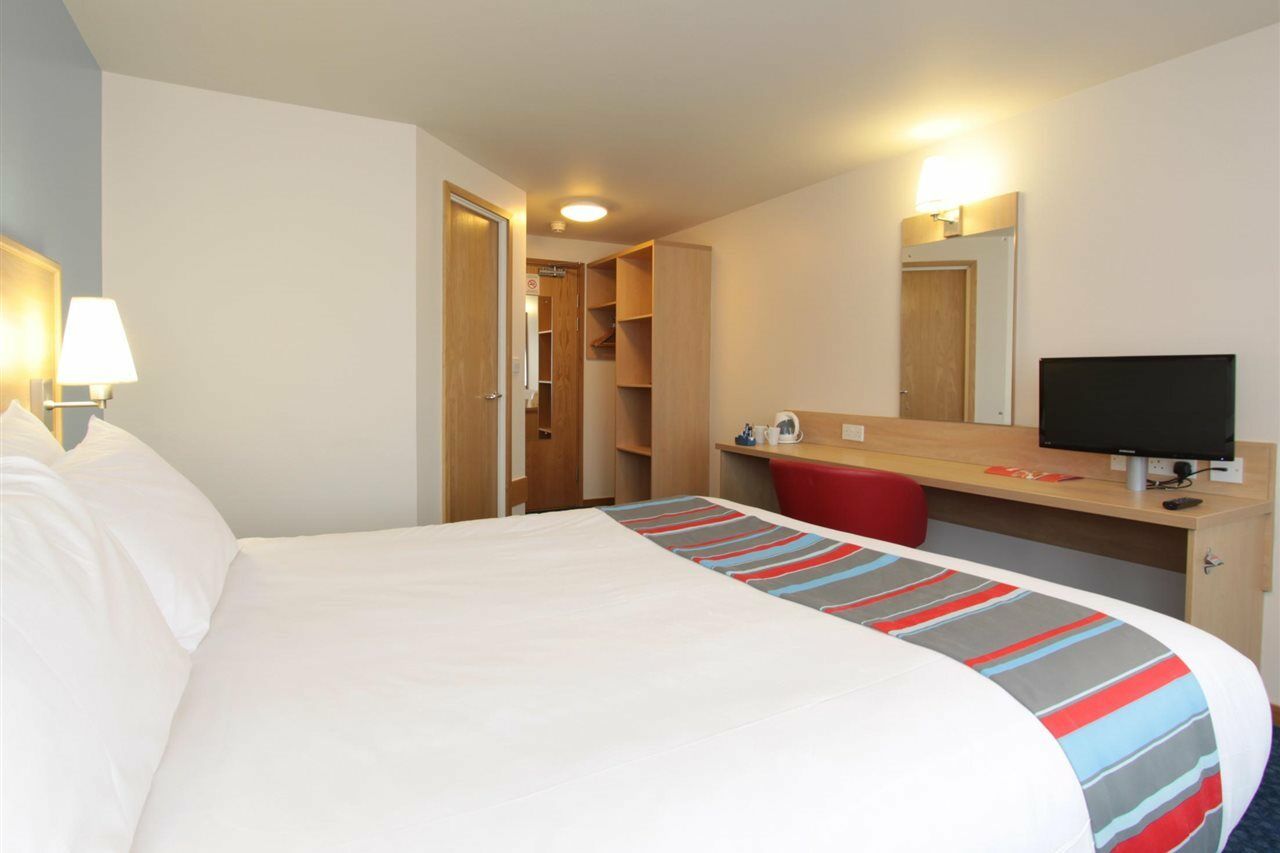 Travelodge Carlisle Todhills Екстер'єр фото